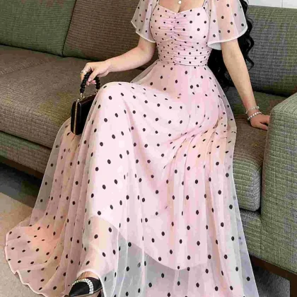 فستان شيفون طويل بنقاط كلاسيكية